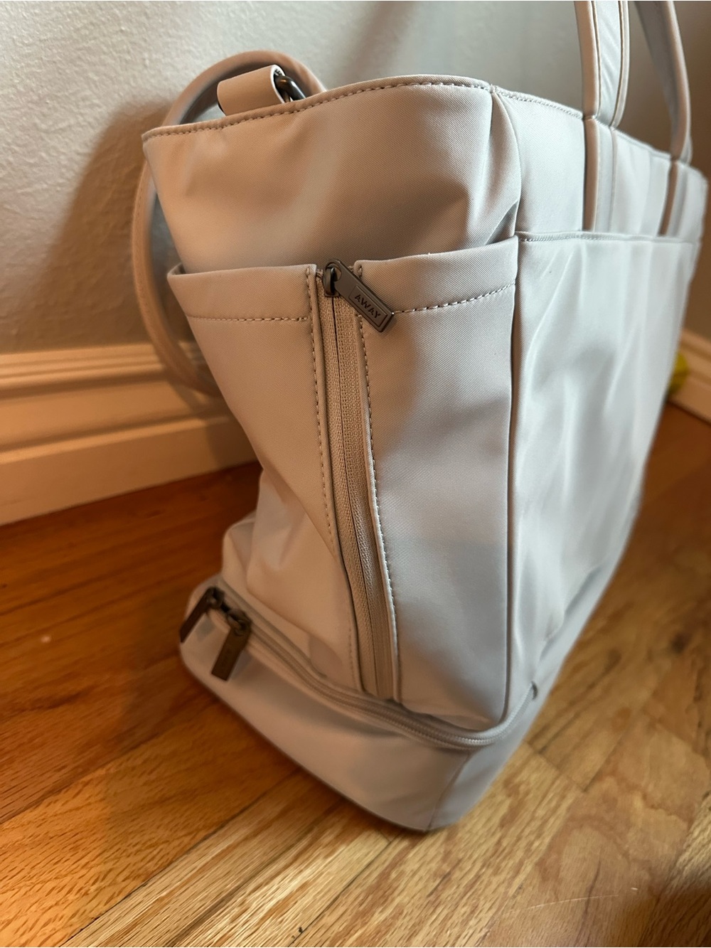Away Baby Everywhere Travel Tote Gray Weekender Carry On Bag - Picture 7 of 8